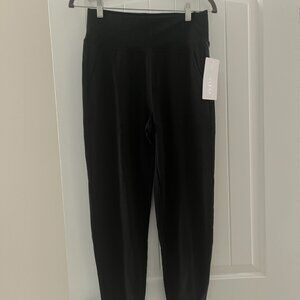 Athleta Coastal Luxe Joggers  (tags on!)